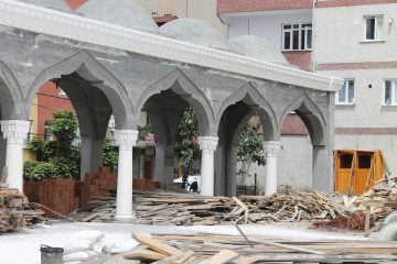 Mukarnaslı Sütun Başlığı 14 Mukarnaslı Sütun Başlığı