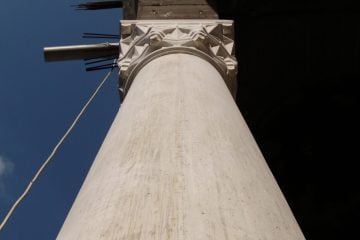 Mukarnaslı Sütun Başlığı 31 Mukarnaslı Sütun Başlığı