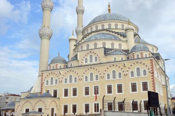 Cami Pencere Mukarnasları